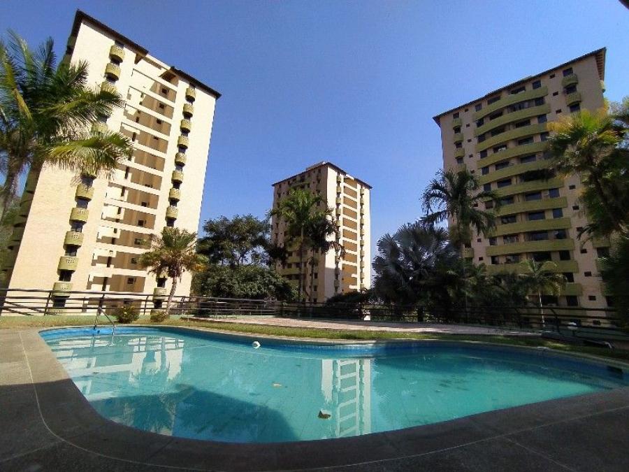 Foto Apartamento en Venta en AV. CUATRICENTENARIA, Carabobo - U$D 23.500 - APV130230 - BienesOnLine