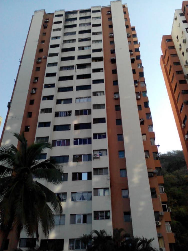 Foto Apartamento en Venta en urb Las Chimeneas, Valencia, Carabobo - BsF 35.000.000 - APV60595 - BienesOnLine