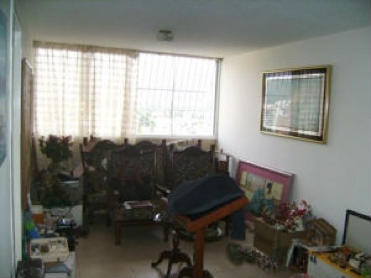 Foto Apartamento en Venta en Maracay, Aragua - BsF 36.000.000 - APV68940 - BienesOnLine
