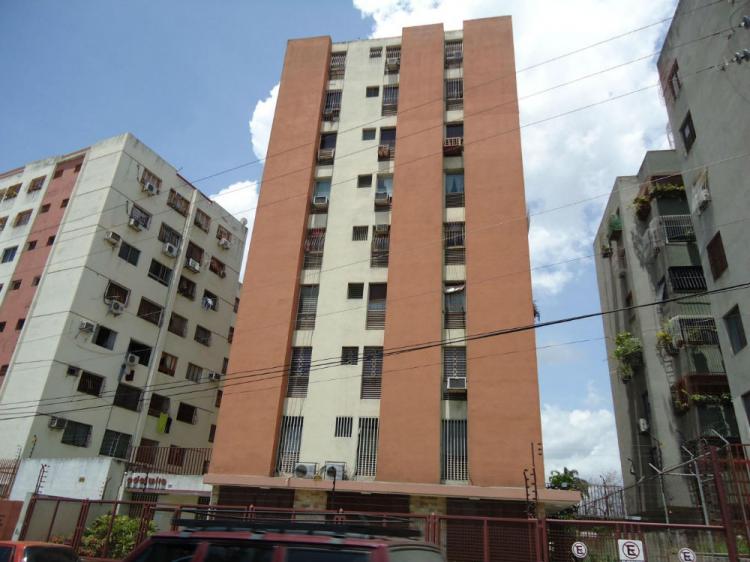 Foto Apartamento en Venta en Barquisimeto, Lara - BsF 32.000.000 - APV82496 - BienesOnLine