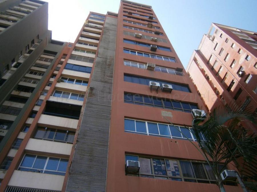 Foto Apartamento en Venta en avenida bolivar, Carabobo - U$D 16.800 - APV150111 - BienesOnLine