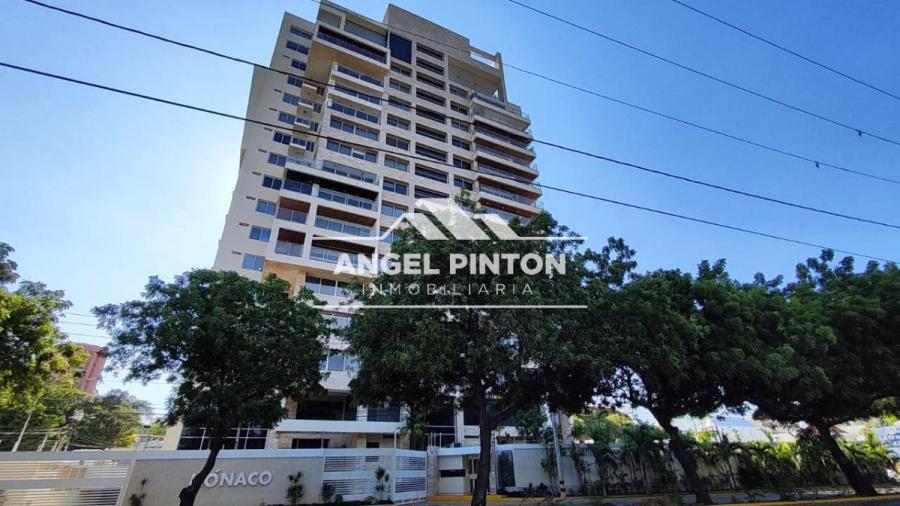 Foto Apartamento en Venta en El Milagro Maracaibo, Maracaibo, Zulia - U$D 400.000 - APV207594 - BienesOnLine