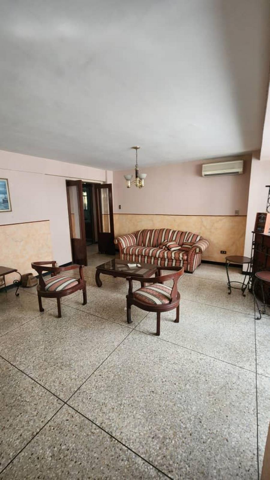 Foto Apartamento en Venta en Este, Barquisimeto, Lara - U$D 35.000 - APV251601 - BienesOnLine