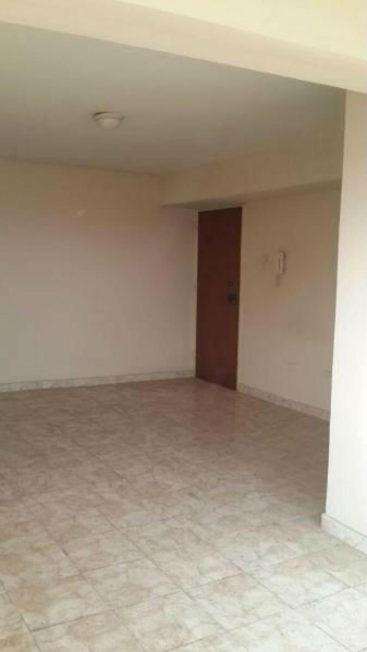Foto Apartamento en Venta en Maracay, Aragua - BsF 33.000.000 - APV93393 - BienesOnLine