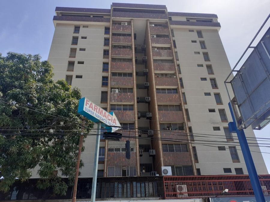 Foto Apartamento en Venta en Maracaibo, Zulia - U$D 18.000 - APV124710 - BienesOnLine