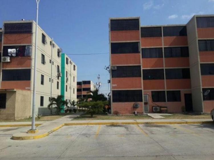 Foto Apartamento en Venta en Buenaventura, Los Guayos, Carabobo - BsF 14.500.000 - APV92425 - BienesOnLine
