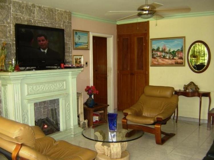 Foto Apartamento en Venta en Maracay, Aragua - BsF 2.100.000 - APV49041 - BienesOnLine