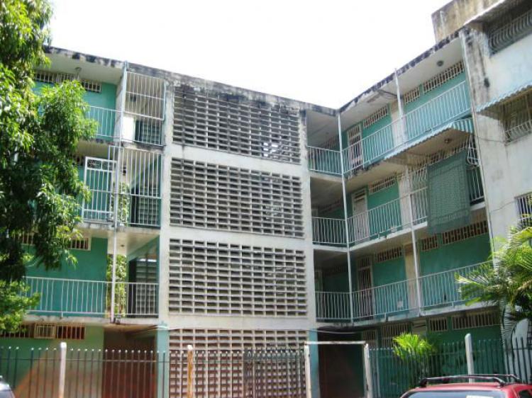Foto Apartamento en Venta en Maracay, Aragua - BsF 6.499 - APV108907 - BienesOnLine