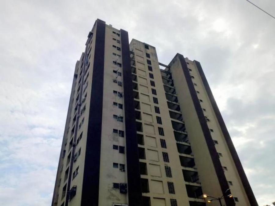 Foto Apartamento en Venta en Casco central, Naguanagua, Carabobo - U$D 12.000 - APV134884 - BienesOnLine