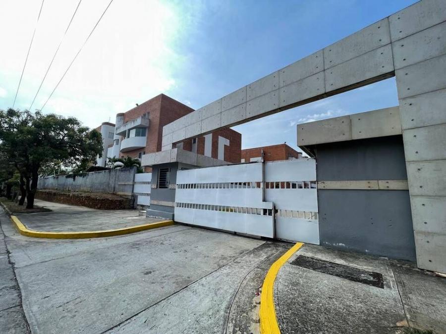 Foto Apartamento en Venta en La esmeralda, Carabobo - U$D 25.000 - APV194603 - BienesOnLine