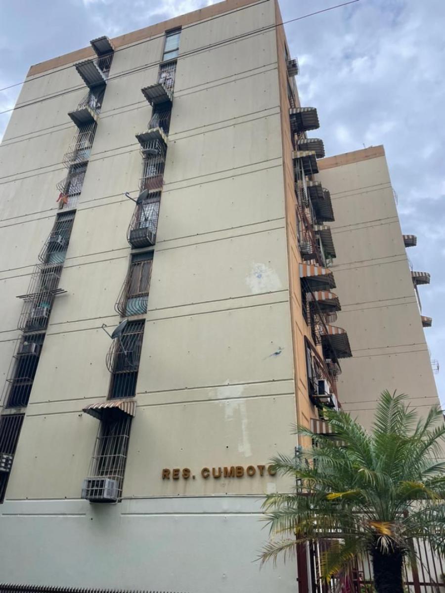 Foto Edificio en Venta en Girardot, Maracay, Aragua - U$D 27.000 - EDV221187 - BienesOnLine