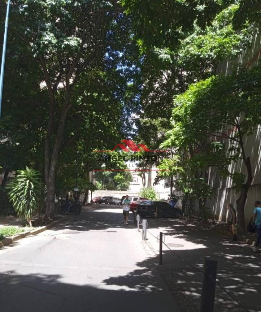 Foto Apartamento en Venta en Caracas, Distrito Federal - U$D 38.000 - APV177590 - BienesOnLine