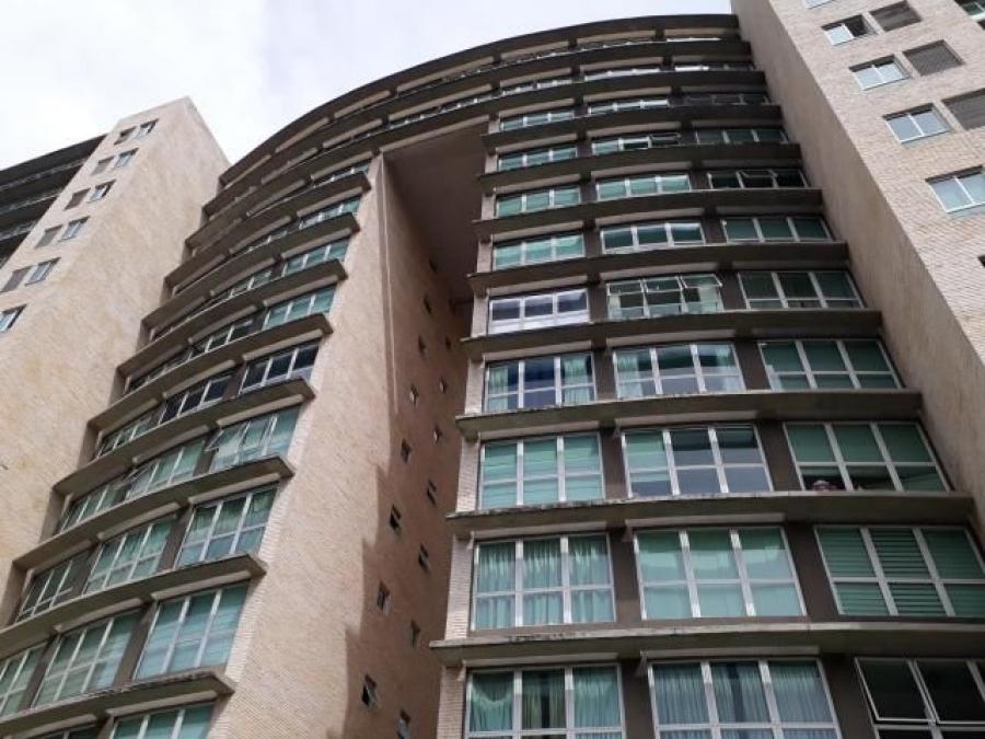 Foto Apartamento en Venta en Municipio Chacao Caracas, El Rosal, Distrito Federal - U$D 250.000 - APV121752 - BienesOnLine