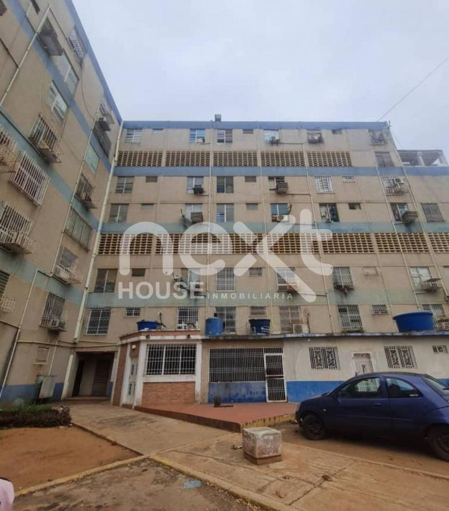 Foto Apartamento en Venta en Maracaibo, Zulia - U$D 7.500 - APV220710 - BienesOnLine