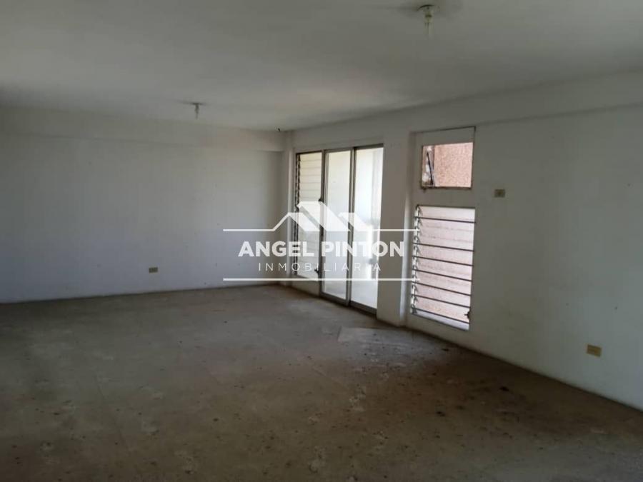 Foto Apartamento en Venta en Maracaibo, Zulia - U$D 9.000 - APV204606 - BienesOnLine