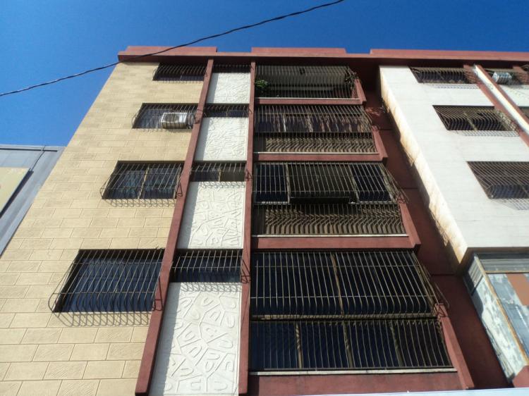 Foto Apartamento en Venta en Barquisimeto, Lara - BsF 53.000.000 - APV94926 - BienesOnLine
