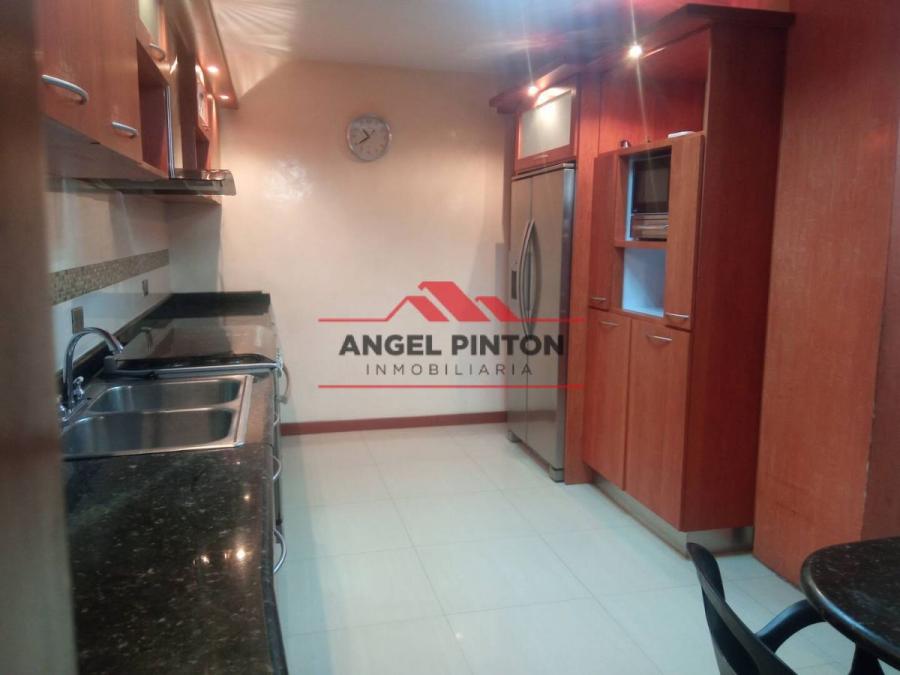 Foto Apartamento en Venta en ZONA ESTE, Maracaibo, Zulia - U$D 25.000 - APV179240 - BienesOnLine