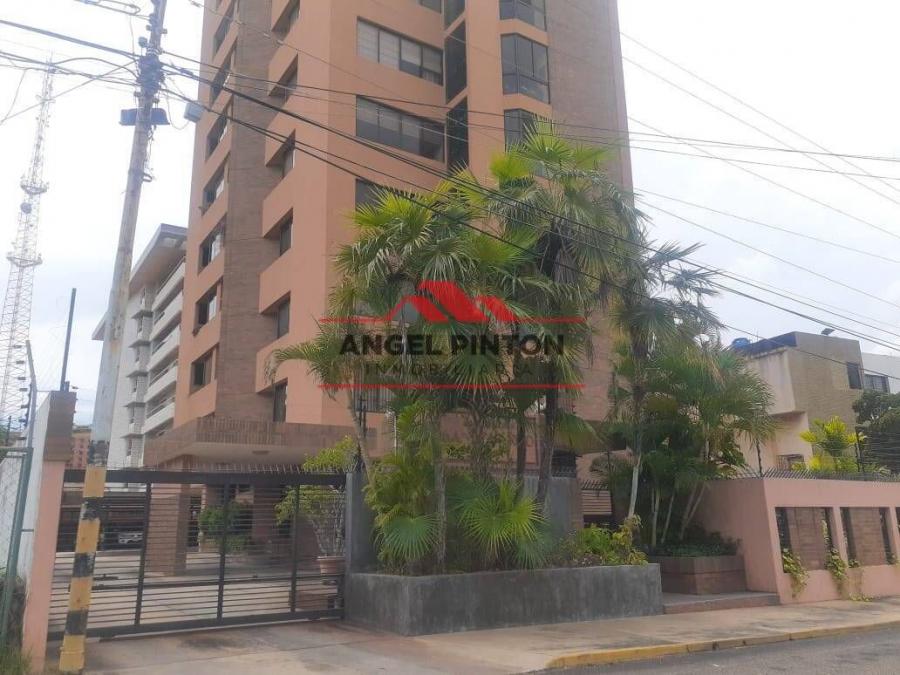 Foto Apartamento en Venta en Caracas, Zulia - U$D 85.000 - APV183317 - BienesOnLine