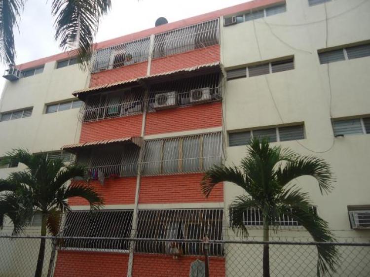 Foto Apartamento en Venta en cabudare, Cabudare, Lara - BsF 42.000.000 - APV100173 - BienesOnLine