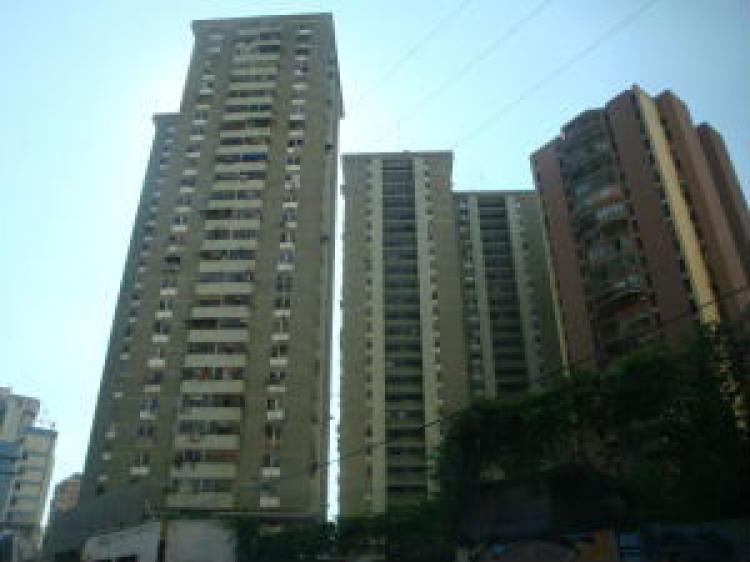 Foto Apartamento en Venta en Maracay, Aragua - BsF 25.500.000 - APV70080 - BienesOnLine