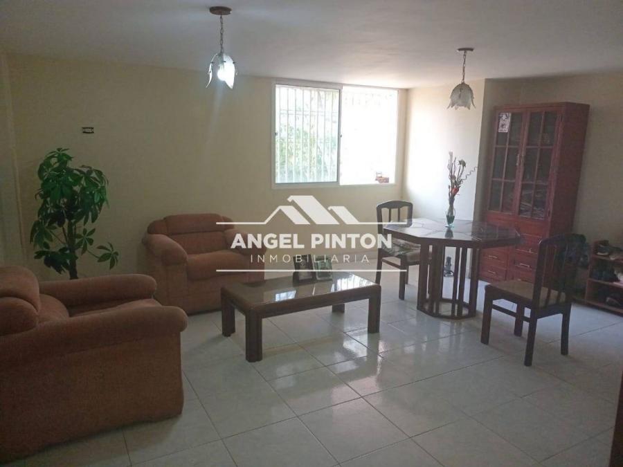 Foto Apartamento en Venta en Maracaibo, Zulia - U$D 9.500 - APV225258 - BienesOnLine