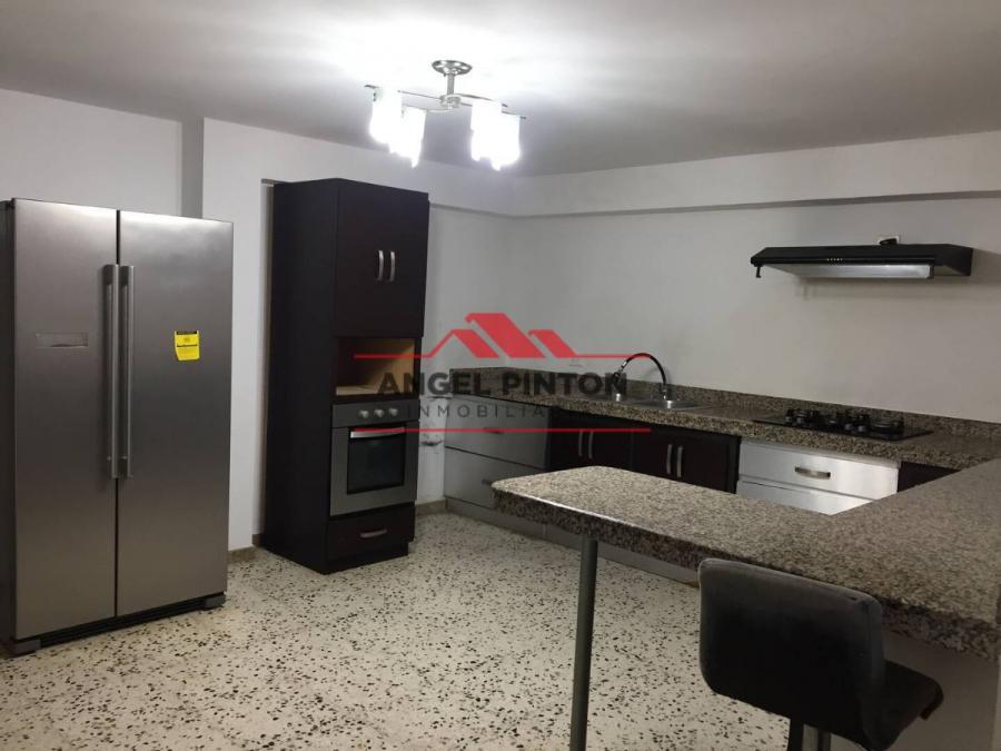 Foto Apartamento en Venta en Maracaibo, Zulia - U$D 11.000 - APV179487 - BienesOnLine