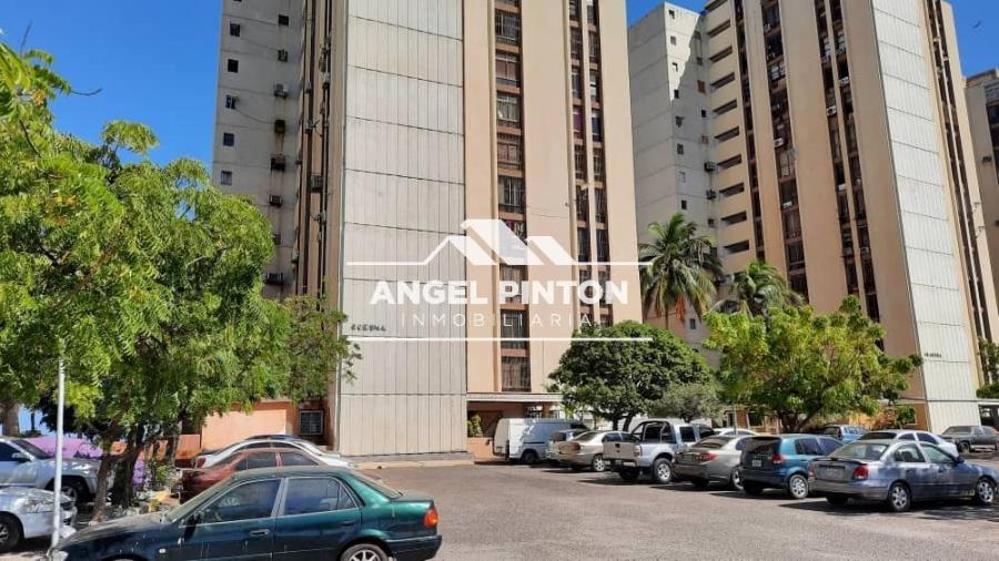 Foto Apartamento en Venta en Maracaibo, Zulia - U$D 10.000 - APV241250 - BienesOnLine