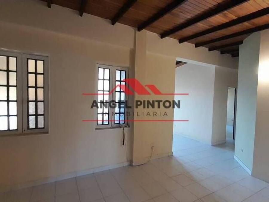 Foto Apartamento en Venta en Amparo, Maracaibo, Zulia - U$D 12.000 - APV187851 - BienesOnLine