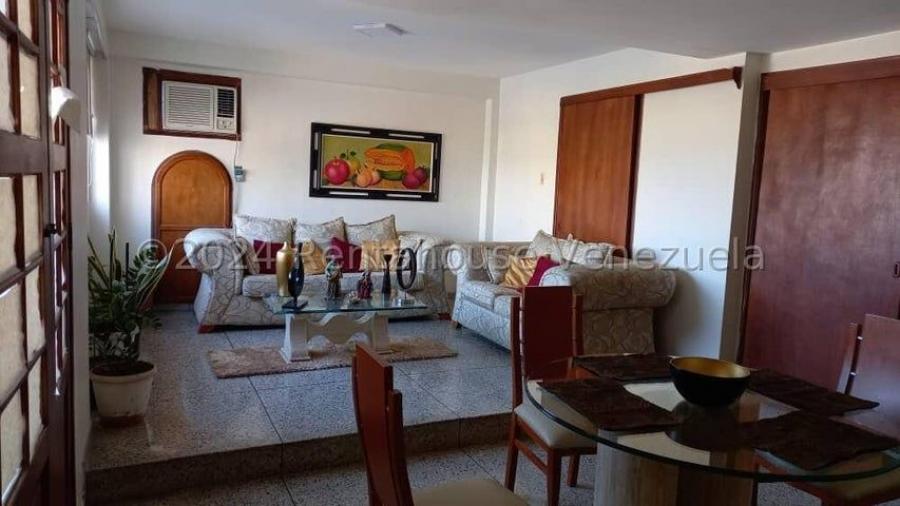 Foto Apartamento en Venta en Maracaibo, Zulia - U$D 17.000 - APV223303 - BienesOnLine