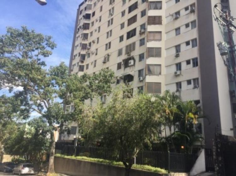 Foto Apartamento en Venta en Valencia, Carabobo - U$D 40.000 - DEV103376 - BienesOnLine