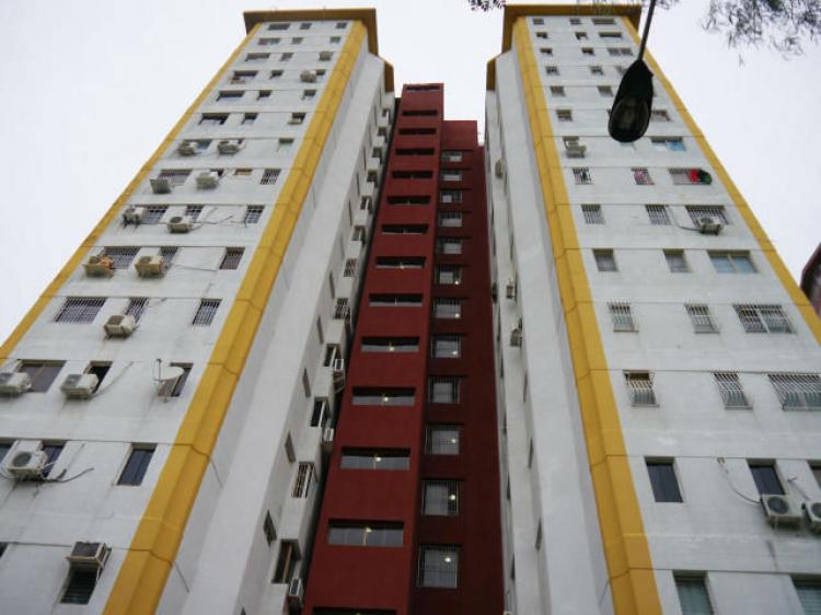 Foto Apartamento en Venta en Barquisimeto, Lara - BsF 60.000.000 - APV77928 - BienesOnLine