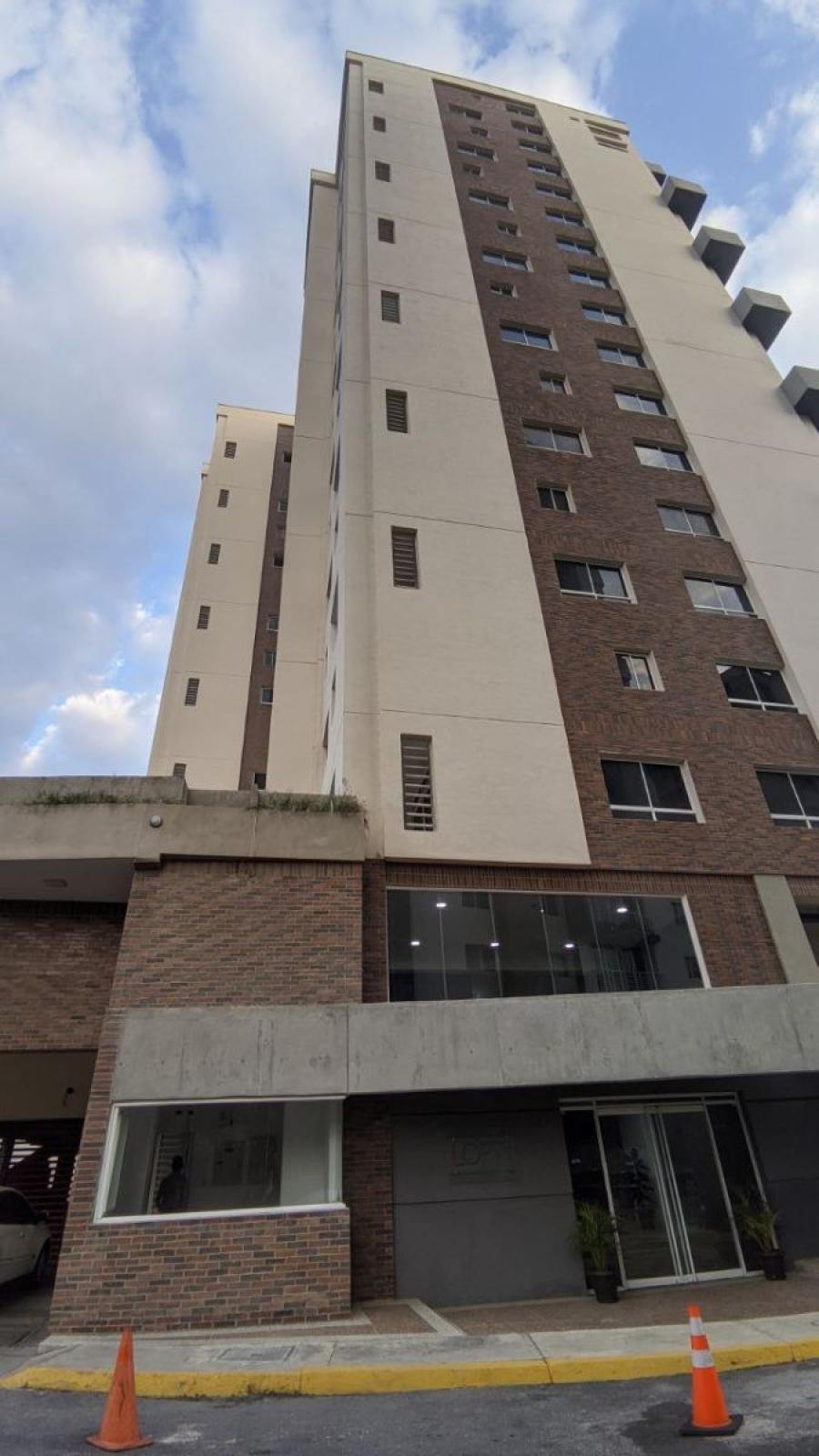 Foto Apartamento en Venta en Este, Barquisimeto, Lara - U$D 42.000 - APV218052 - BienesOnLine