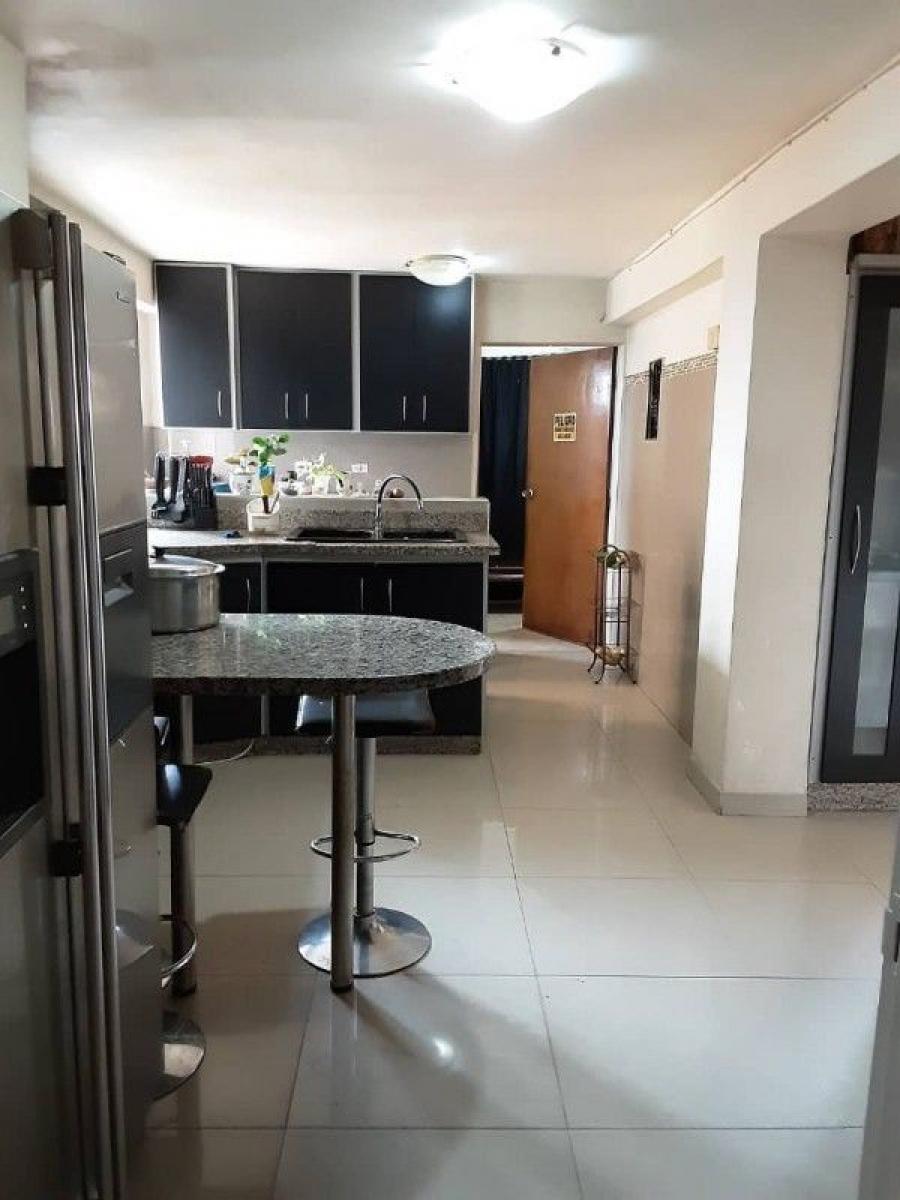 Foto Apartamento en Venta en Este, Barquisimeto, Lara - U$D 70.000 - APV200707 - BienesOnLine
