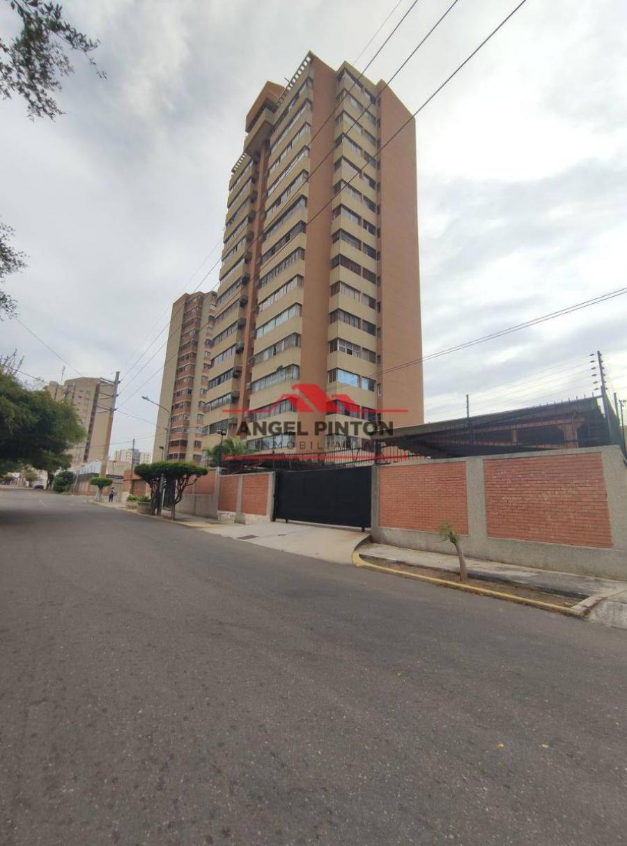 Foto Apartamento en Venta en Maracaibo, Zulia - U$D 14.500 - APV196650 - BienesOnLine