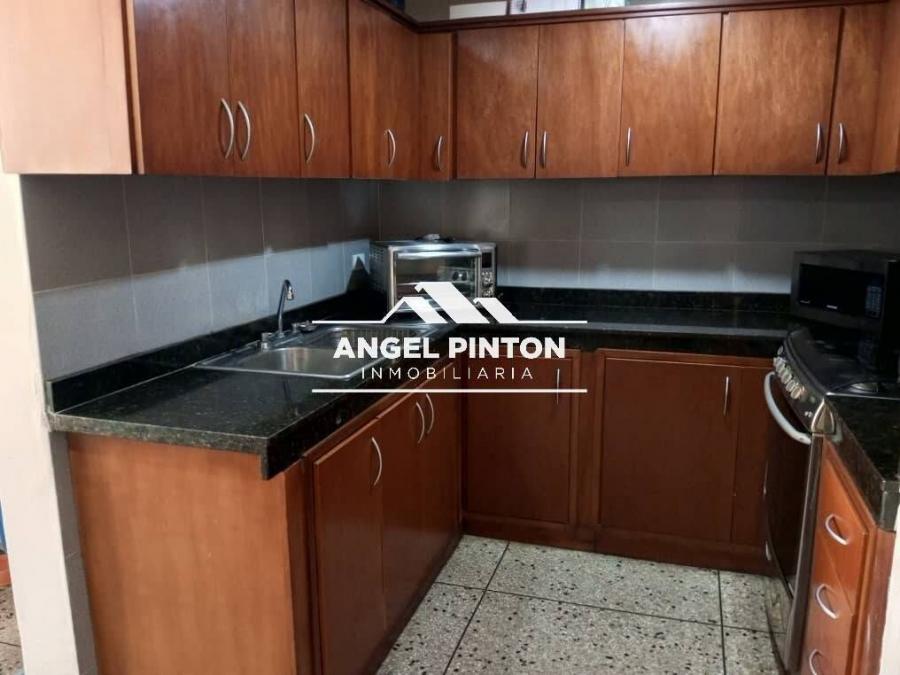 Foto Apartamento en Venta en Maracaibo, Zulia - U$D 12.000 - APV221260 - BienesOnLine