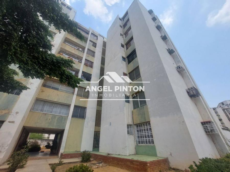 Foto Apartamento en Venta en Maracaibo, Zulia - U$D 9.000 - APV222817 - BienesOnLine