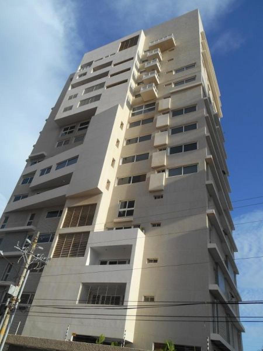 Foto Apartamento en Venta en La Lago, Maracaibo, Zulia - U$D 59.000 - APV142497 - BienesOnLine
