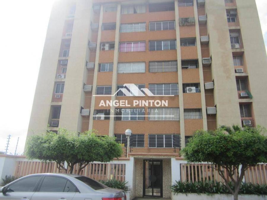 Foto Apartamento en Venta en Maracaibo, Zulia - U$D 14.000 - APV205383 - BienesOnLine