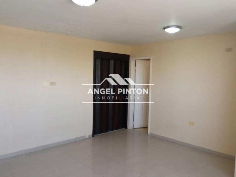 Foto Apartamento en Venta en Maracaibo, Zulia - U$D 10.500 - APV205199 - BienesOnLine
