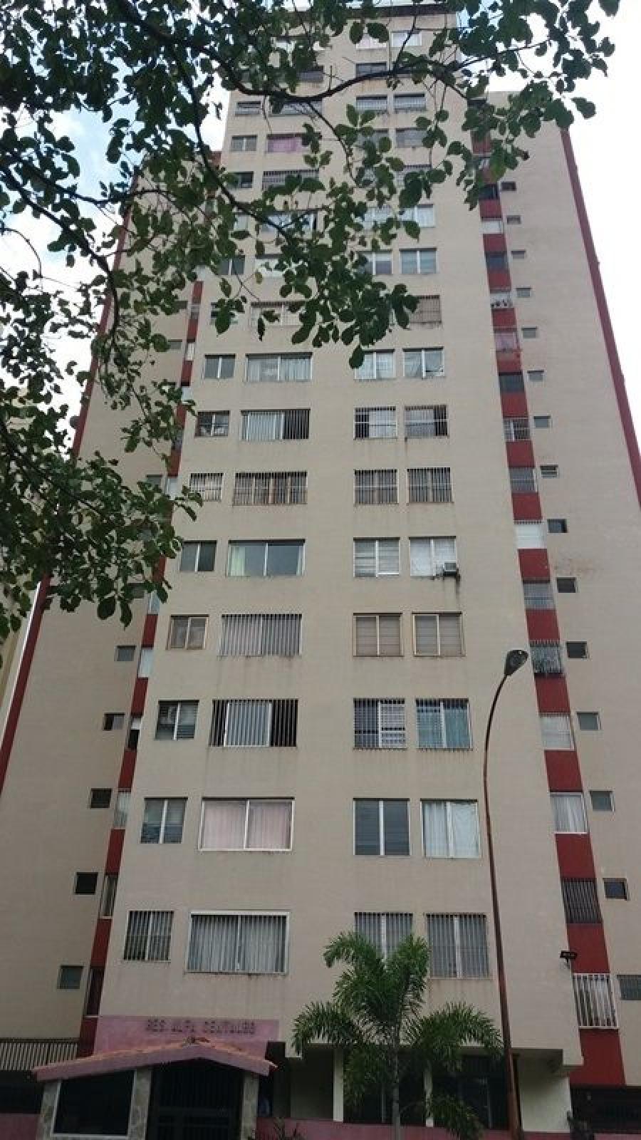 Foto Apartamento en Venta en VALENCIA, Valencia, Carabobo - U$D 17.000 - APV151221 - BienesOnLine