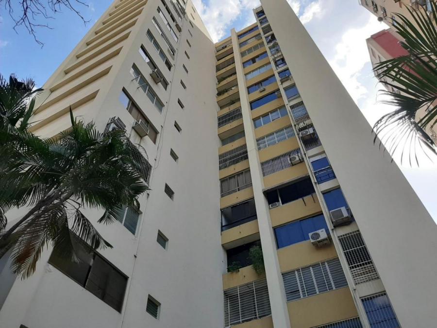 Foto Apartamento en Venta en Las Chimeneas Valencia, Las Chimeneas Valencia, Carabobo - U$D 21.000 - APV132821 - BienesOnLine