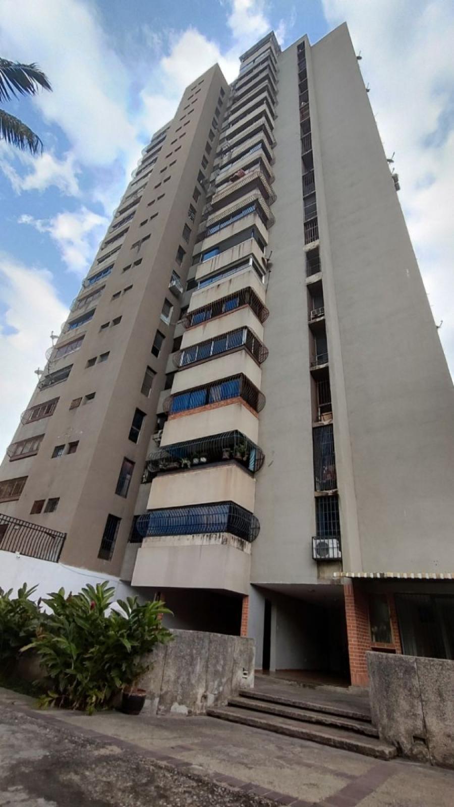Foto Apartamento en Venta en Las Delicias, Maracay, Aragua - U$D 32.000 - APV224029 - BienesOnLine