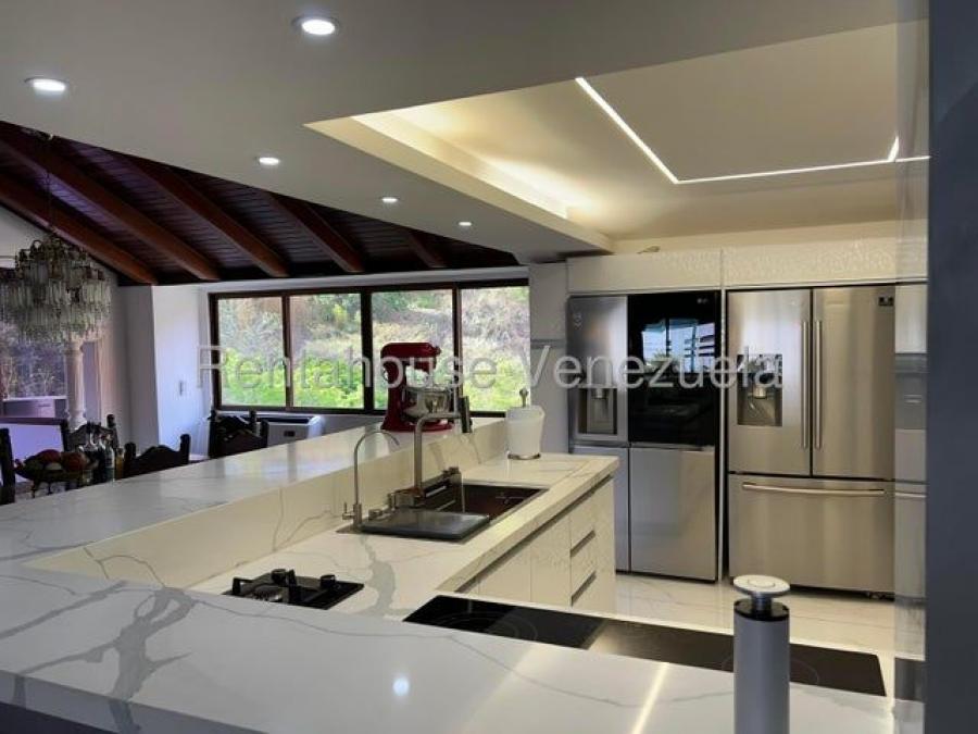 Foto Apartamento en Venta en Las Esmeraldas, Caracas, Distrito Federal - U$D 260.000 - APV254066 - BienesOnLine