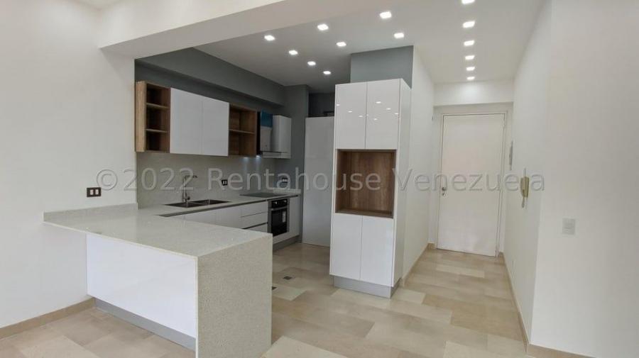Foto Apartamento en Venta en Lomas del Sol, Caracas, Distrito Federal - U$D 137.000 - APV254067 - BienesOnLine