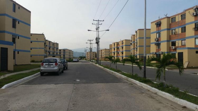 Foto Apartamento en Venta en Roraima, Los Guayos, Carabobo - BsF 9.000.000 - APV69081 - BienesOnLine