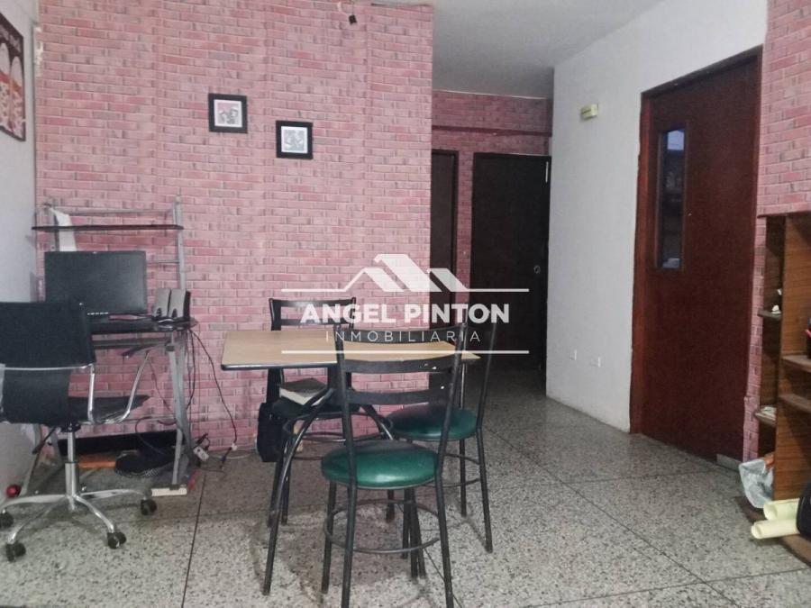 Foto Apartamento en Venta en Los Haticos, Maracaibo, Zulia - U$D 8.000 - APV222493 - BienesOnLine