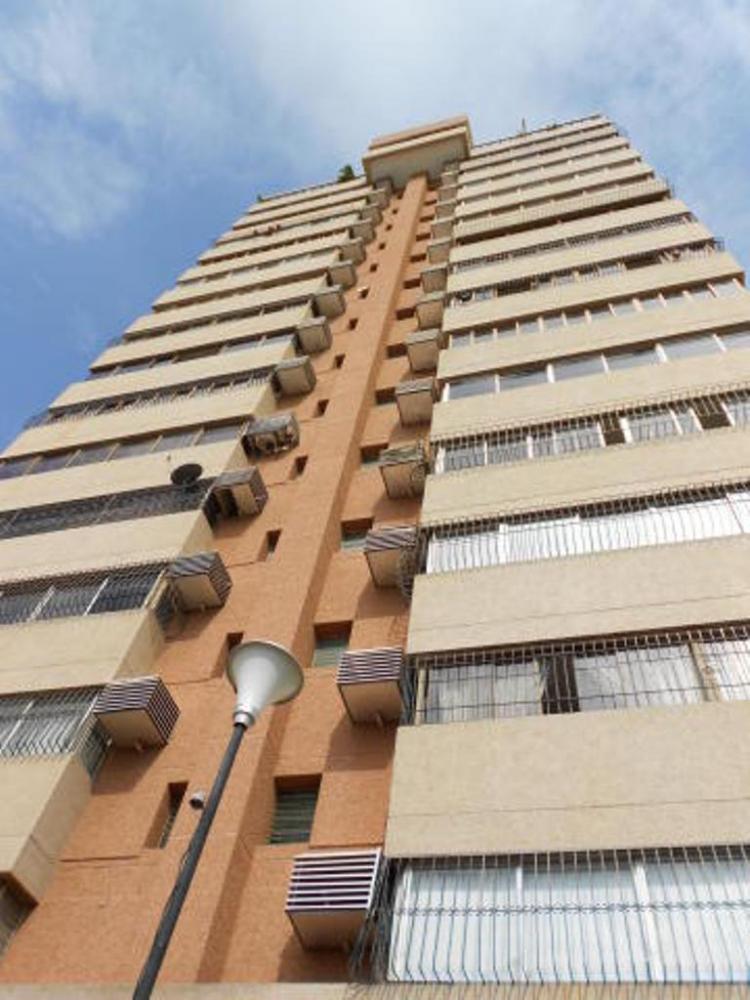 Foto Apartamento en Venta en Maracaibo, Maracaibo, Zulia - BsF 2.150.000 - APV48497 - BienesOnLine