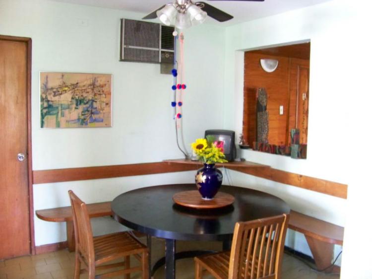 Foto Apartamento en Venta en El Milagro, Maracaibo, Zulia - BsF 13.000.000 - APV53767 - BienesOnLine