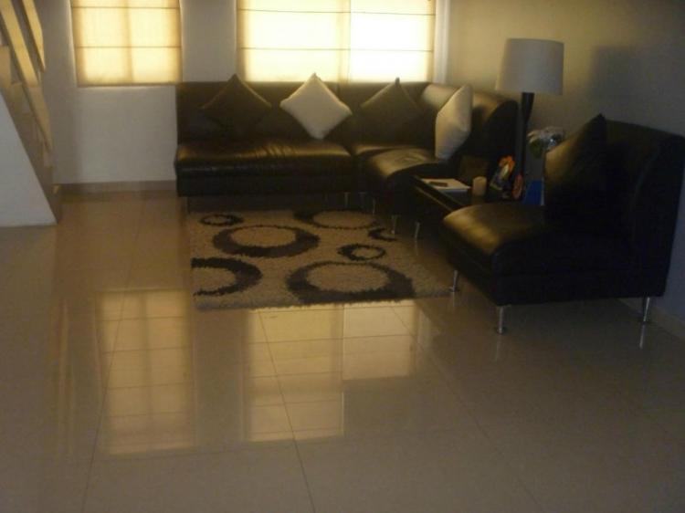 Home in Metric Way