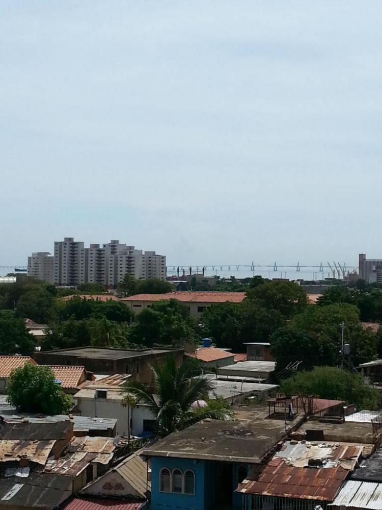 Foto Apartamento en Venta en Valle Frio, Maracaibo, Zulia - BsF 2.450.000 - APV51900 - BienesOnLine